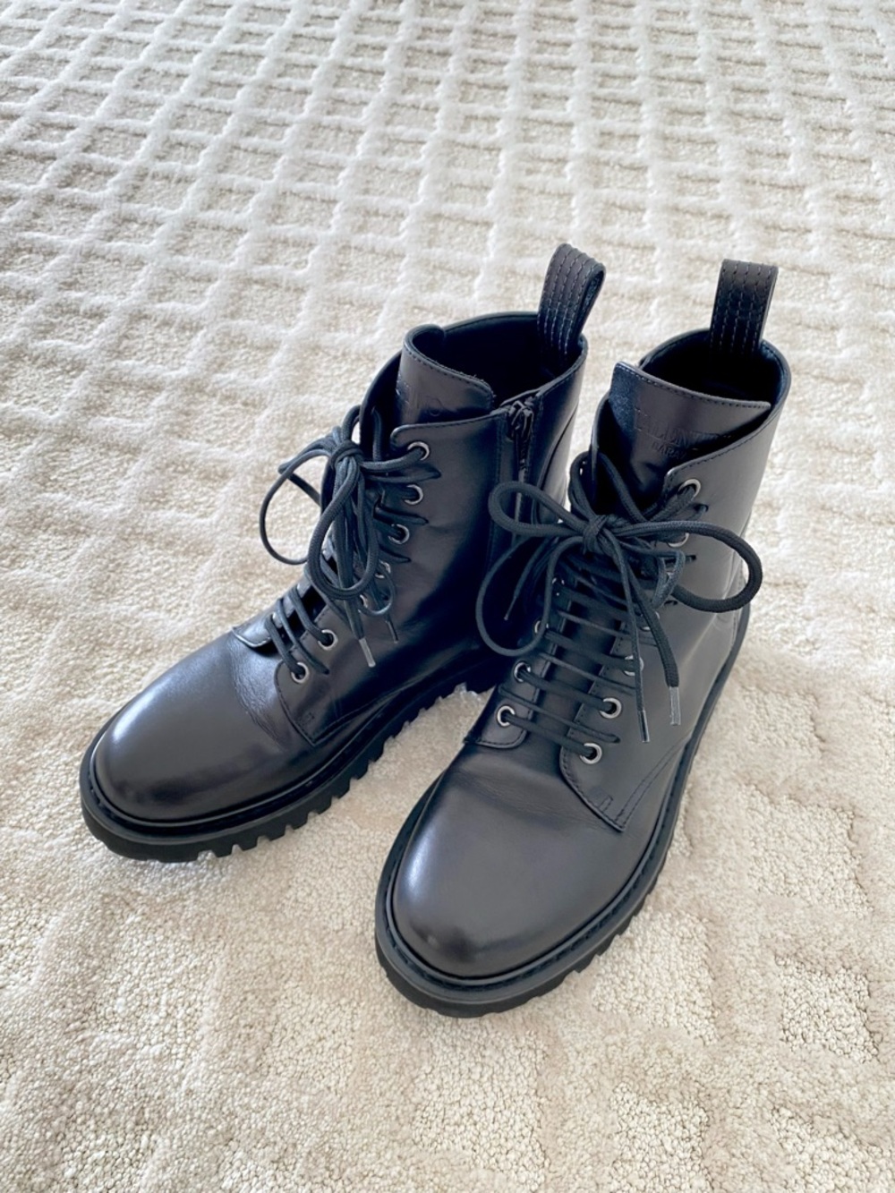 🌚VALENTINO Garavani Combat Boots - Picture 5 of 15